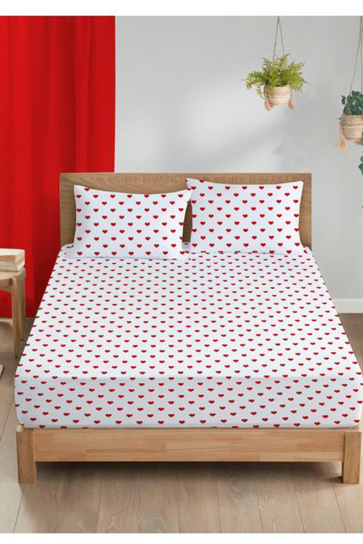 Çift Kişilik Lastikli Çarşaf Seti + 2 Adet Yastık Kılıfı 160x200cm Kalp Desen