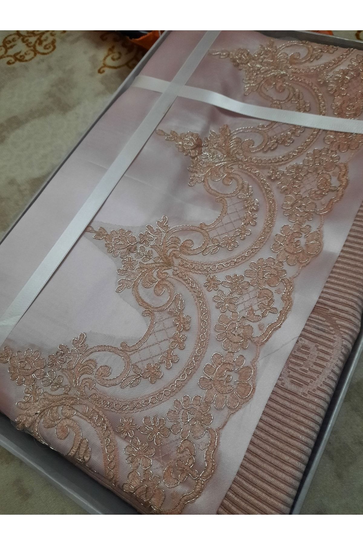 Sahra Pike Takımı Çift Kişilik Fransız Dantelli Pudra