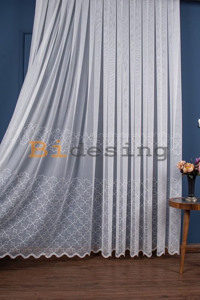 Geometri Nakış İşlemeli Tül Perde