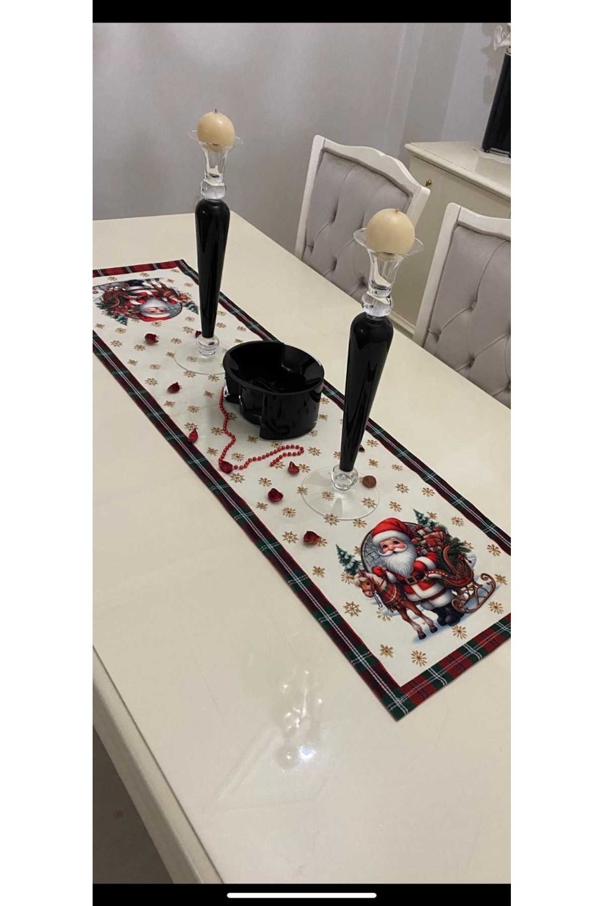 Dijital Baskılı Noel Baba ve Ekose Desenli Yılbaşı Dekoratif Masa Runner