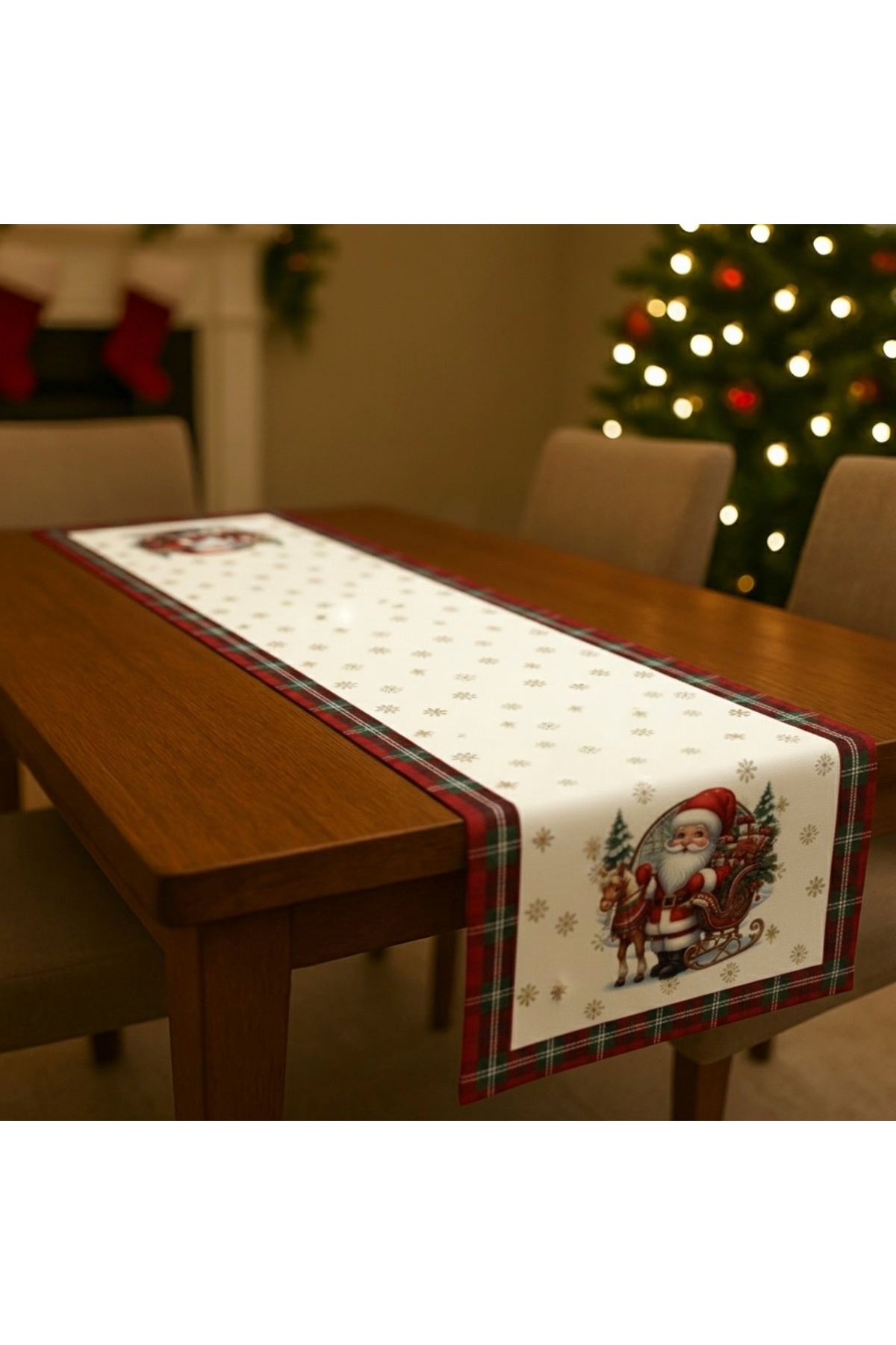 Dijital Baskılı Noel Baba ve Ekose Desenli Yılbaşı Dekoratif Masa Runner