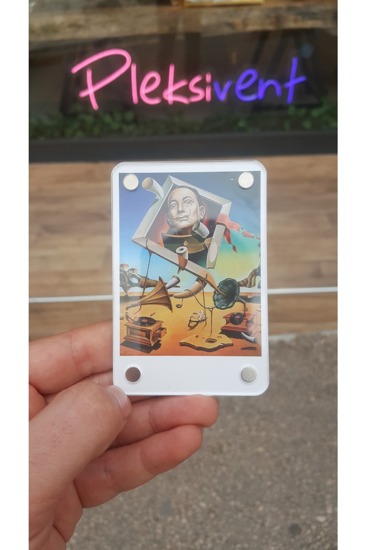 Mıknatıslı Pola Kart Için Resim Çerçevesi 6*9 Cm 3 Adet Ürün Jelatinlidir